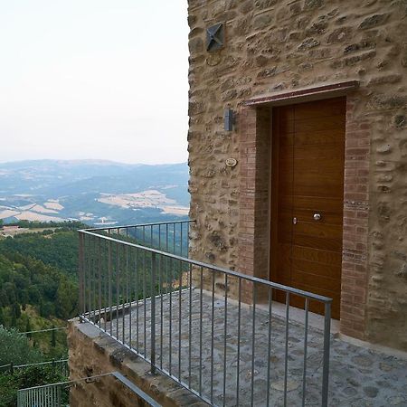 Le Radici Delle Nuvole Hotel Cairano Buitenkant foto