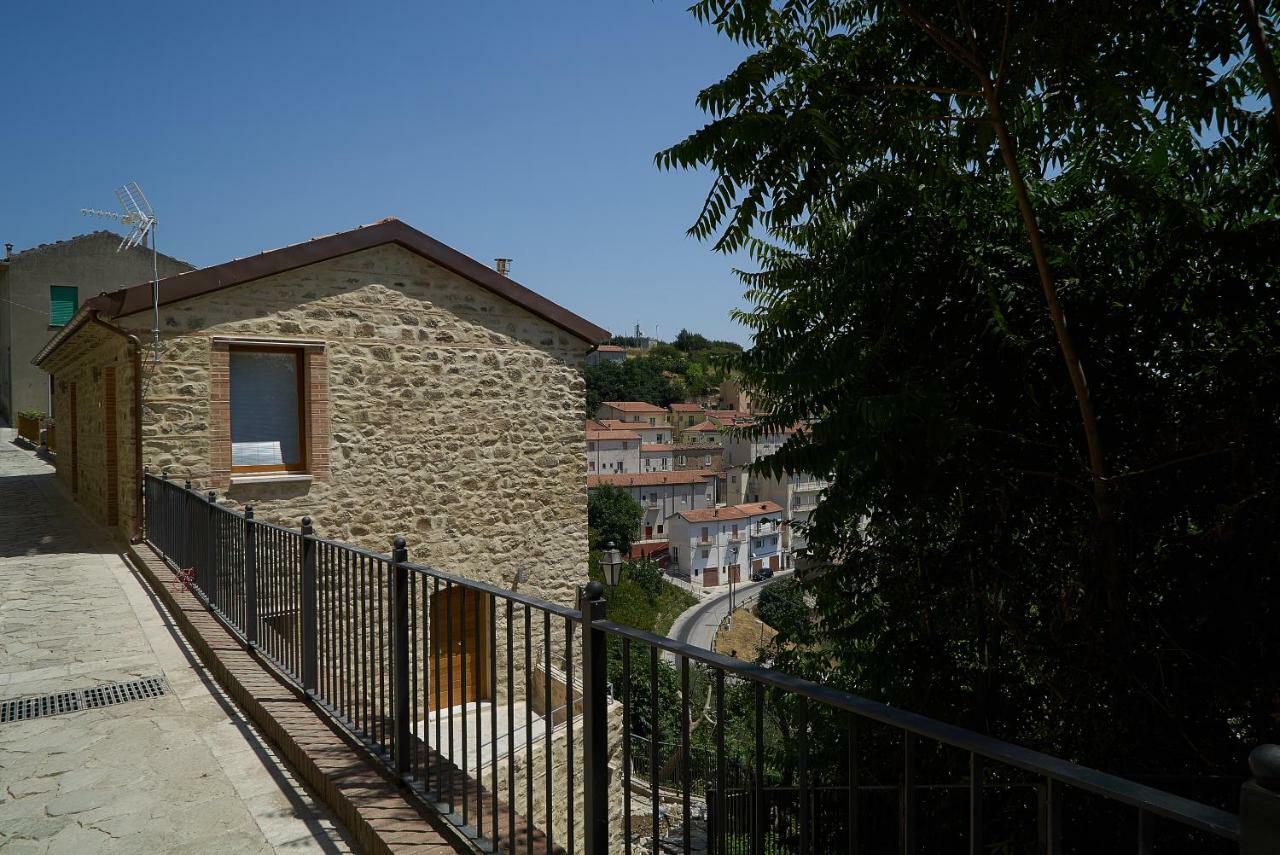 Le Radici Delle Nuvole Hotel Cairano Buitenkant foto
